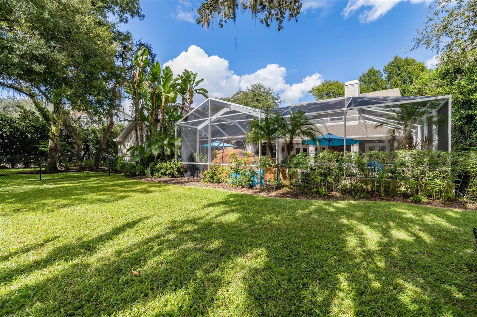 FISH HAWK TRAILS UNITS 01 & 02 - Residential