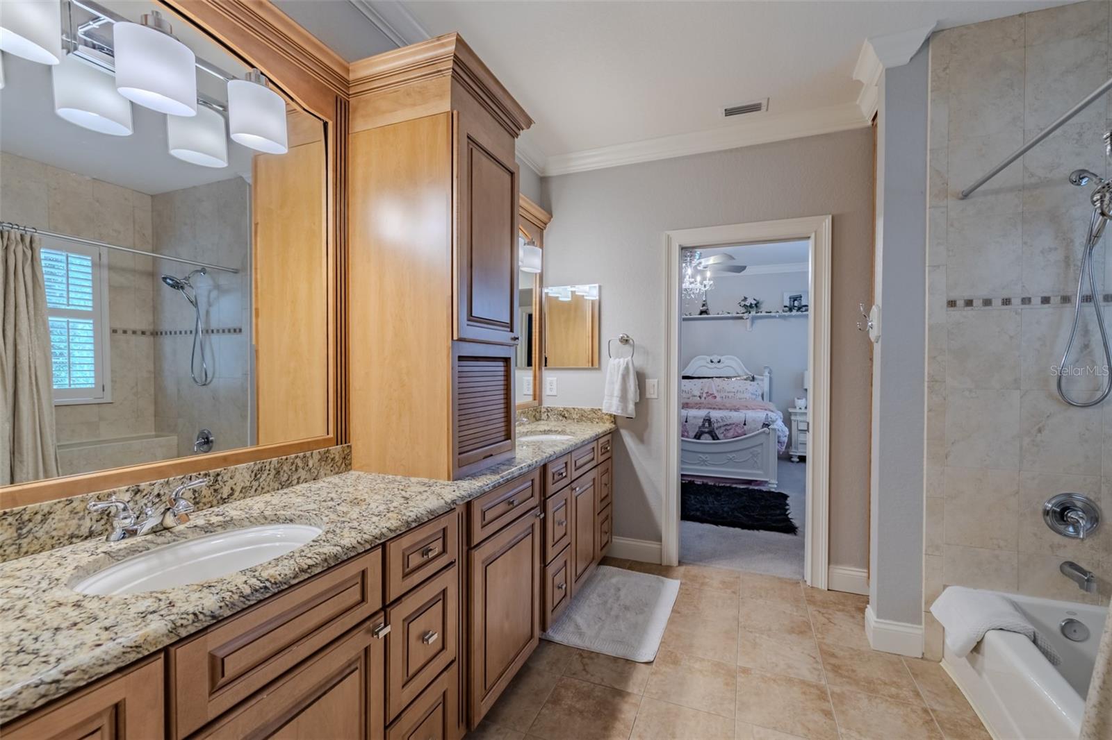 FISH HAWK TRAILS UNITS 01 & 02 - Residential