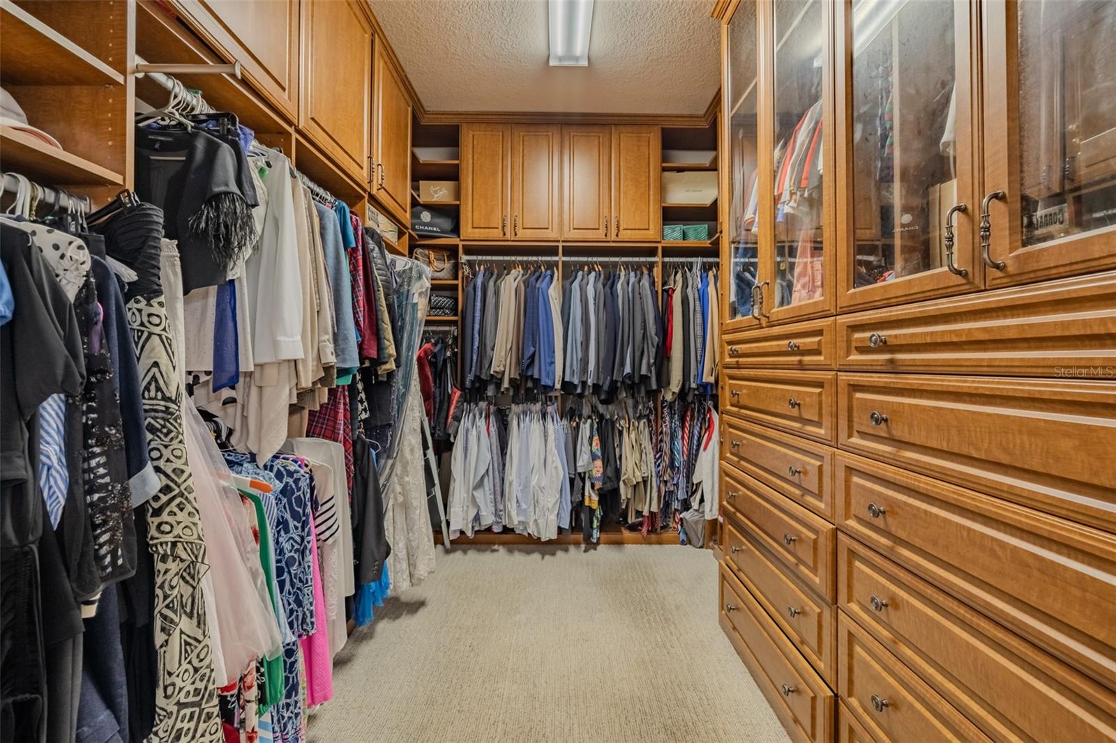 FISH HAWK TRAILS UNITS 01 & 02 - Residential