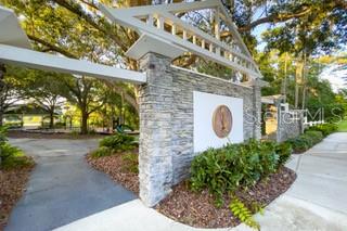 FISH HAWK TRAILS UNITS 01 & 02 - Residential