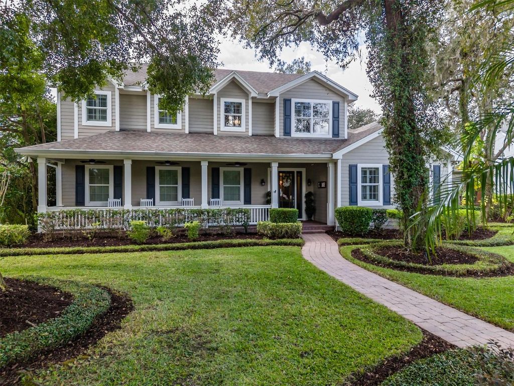 Photo of 5803 Thoreau Place, Lithia, FL 33547 (MLS # TB8441250)