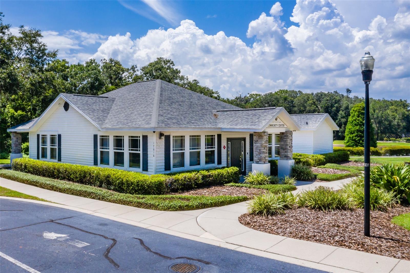 FISH HAWK TRAILS UNITS 01 & 02 - Residential