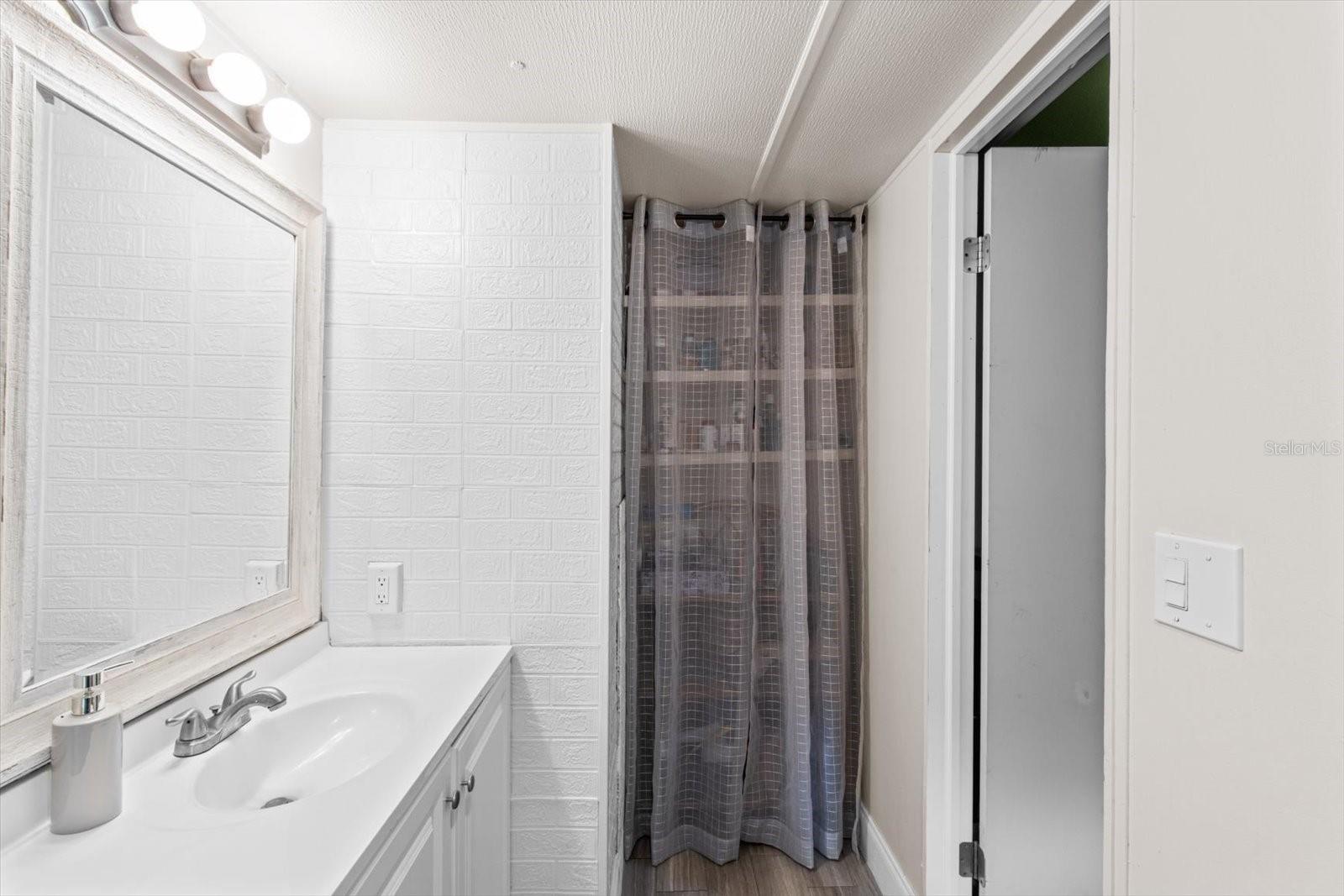 HOMOSASSA UNIT 04 - Residential