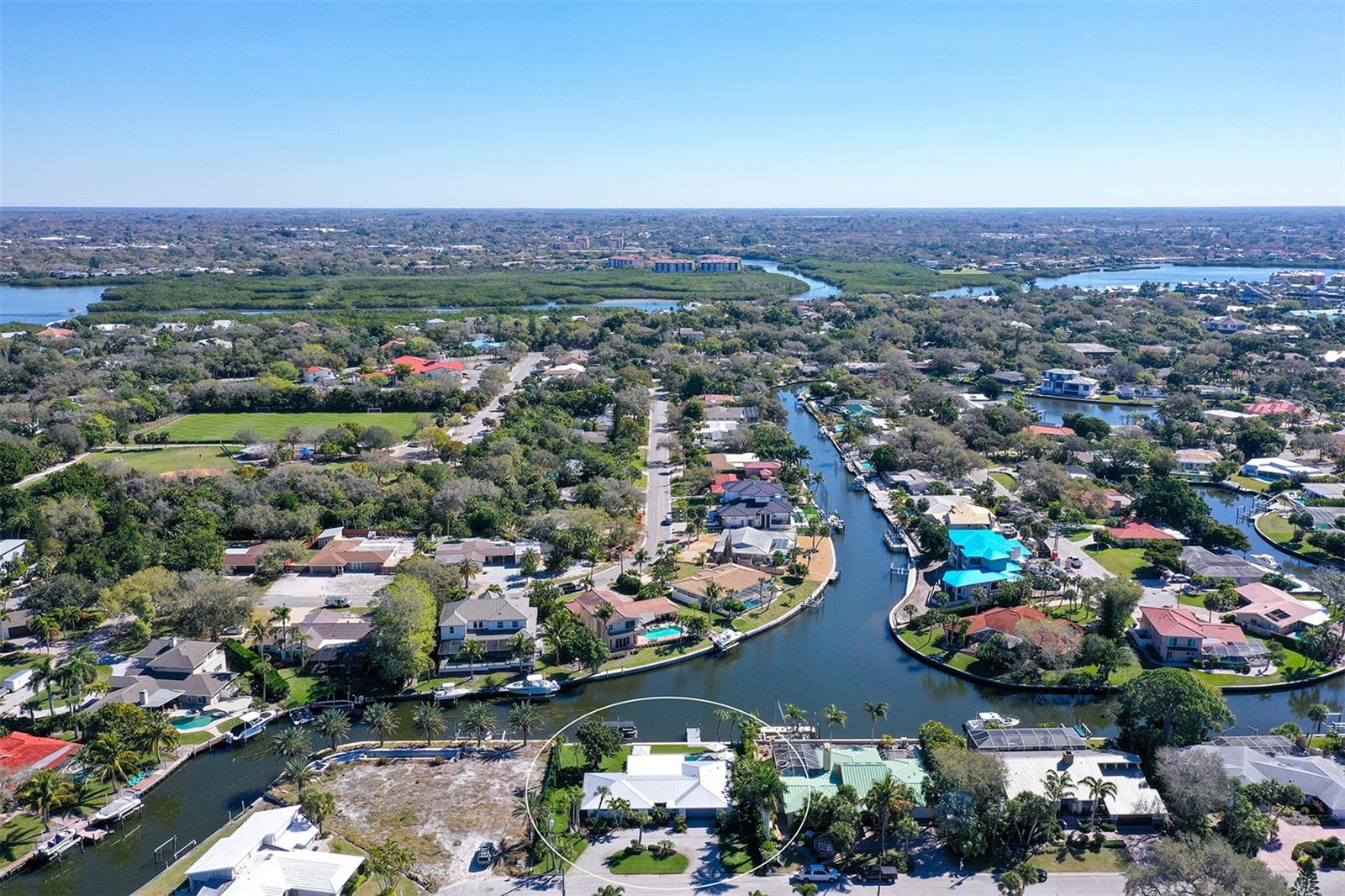 SIESTA ISLES - Residential