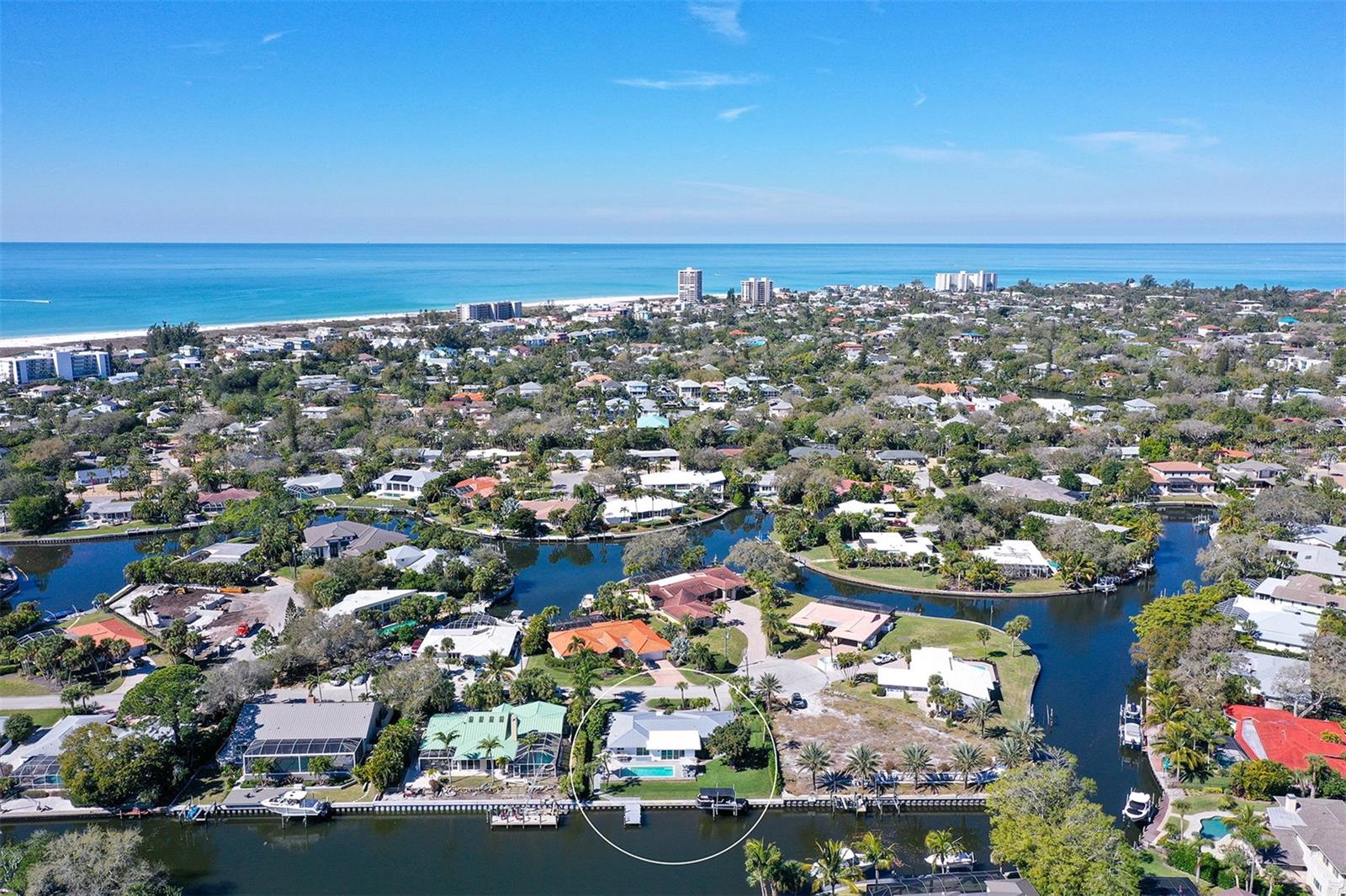 SIESTA ISLES - Residential