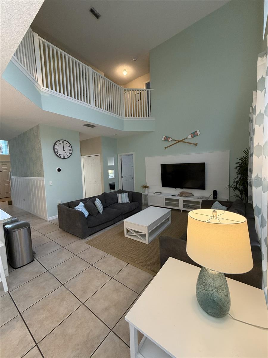 LAKE BERKLEY RESORT - Residential