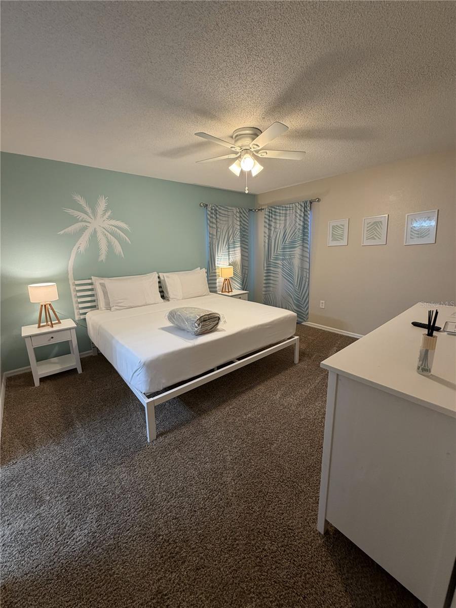 LAKE BERKLEY RESORT - Residential