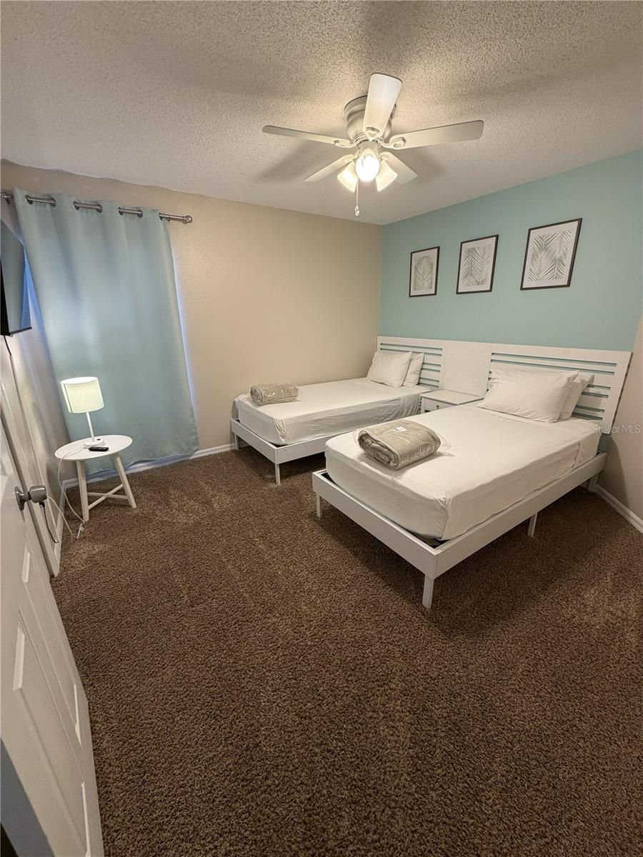 LAKE BERKLEY RESORT - Residential