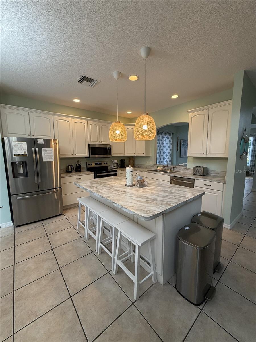 LAKE BERKLEY RESORT - Residential