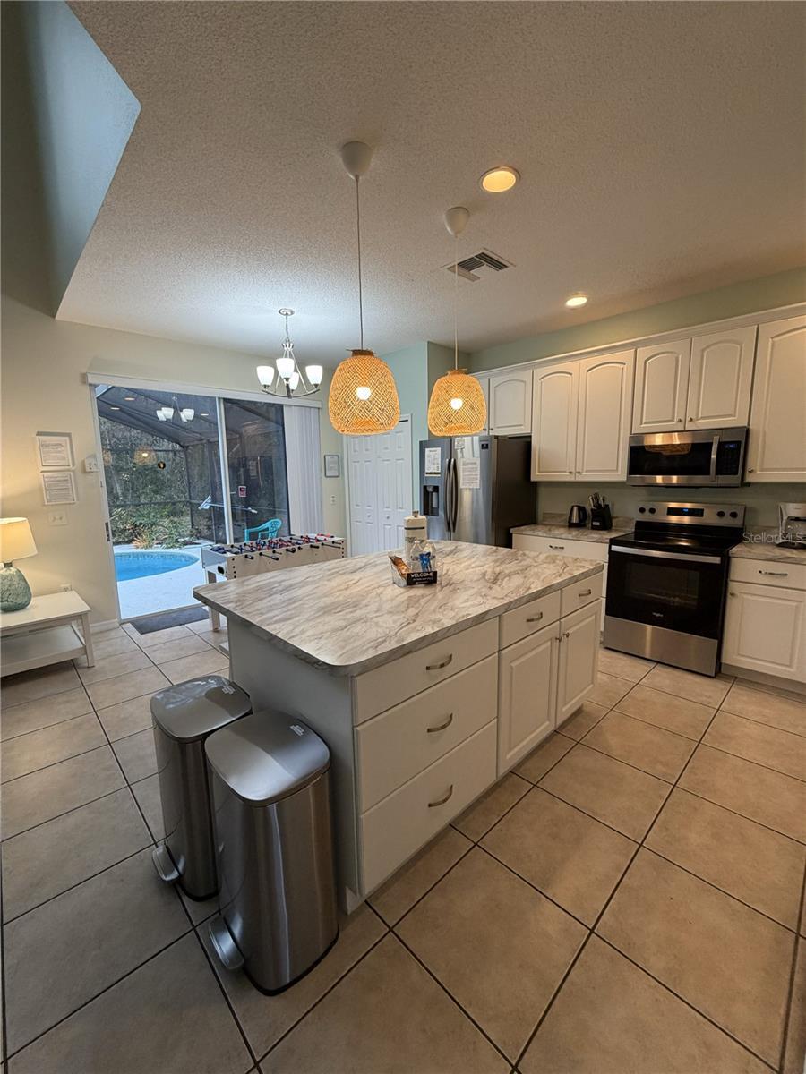 LAKE BERKLEY RESORT - Residential