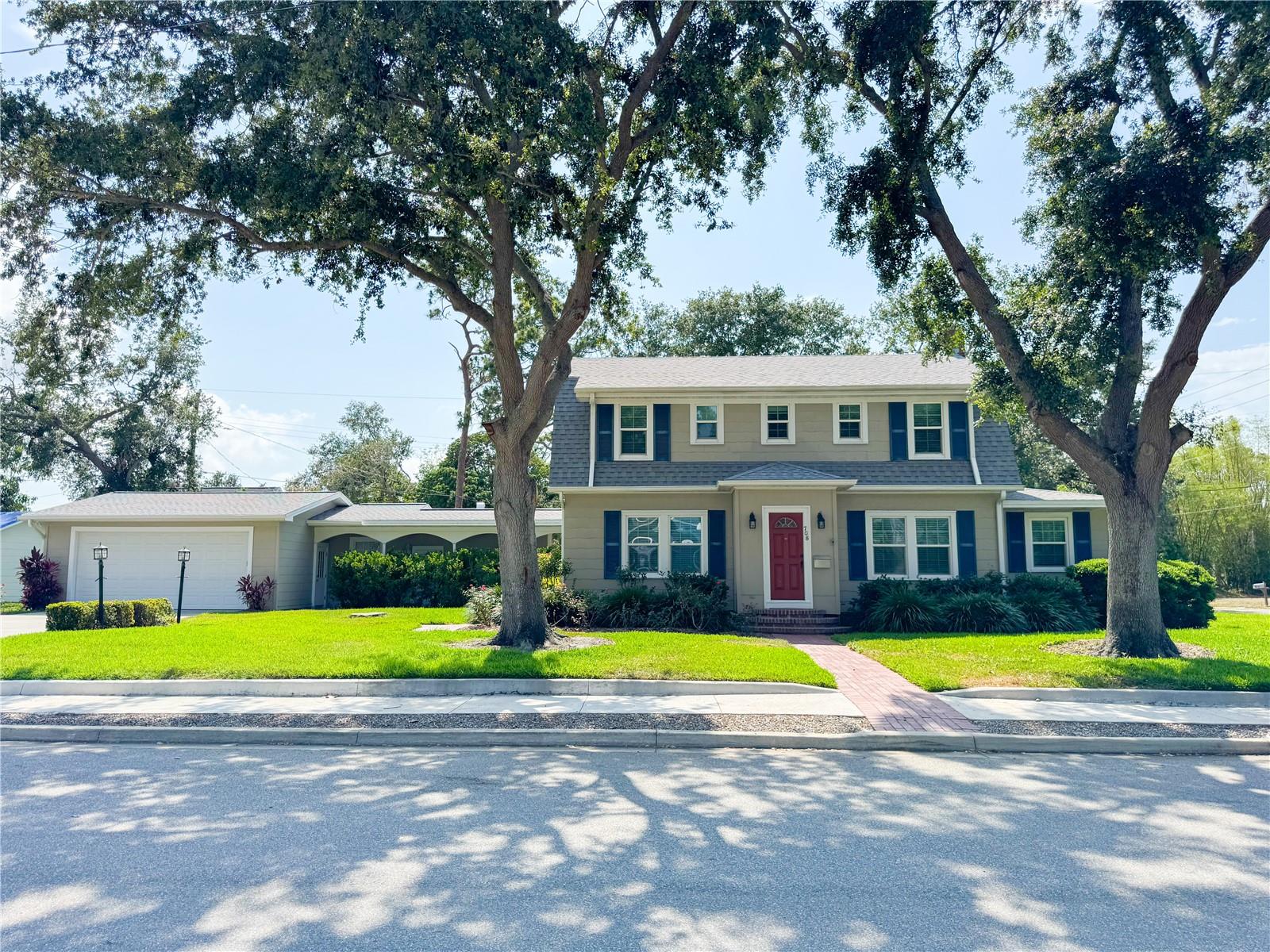 708 32ND STREET W