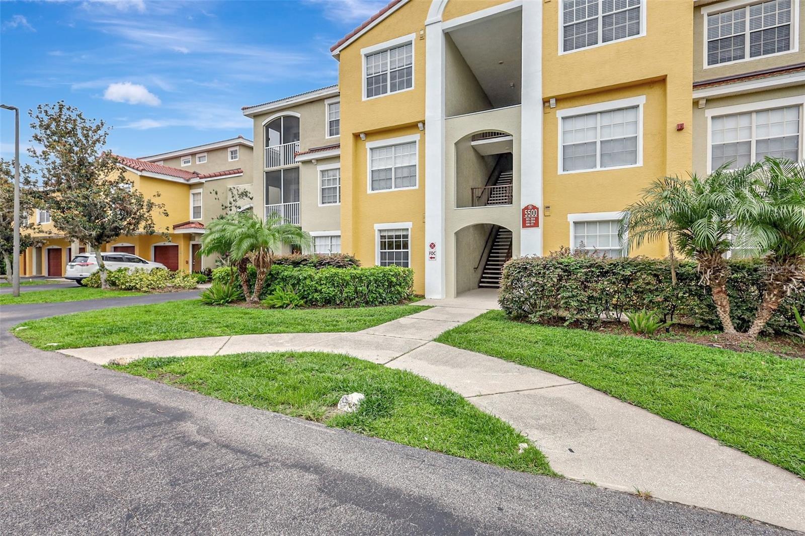 LAS PALMAS OF SARASOTA - Residential Lease