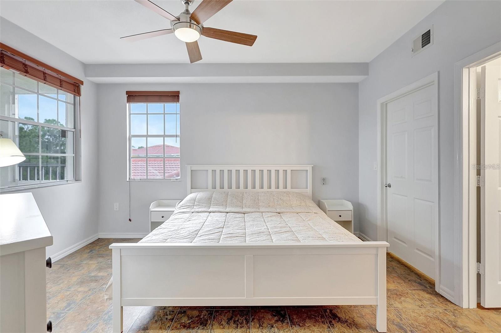 LAS PALMAS OF SARASOTA - Residential Lease