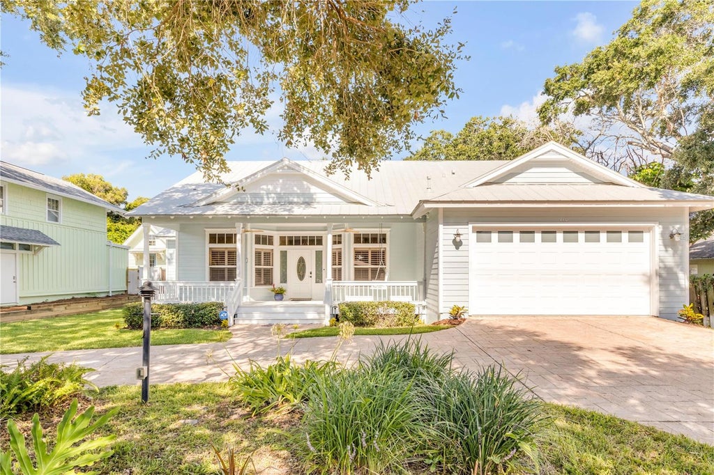 Photo of 410 S Peninsula Avenue, New Smyrna Beach, FL 32169 (MLS # NS1088985)