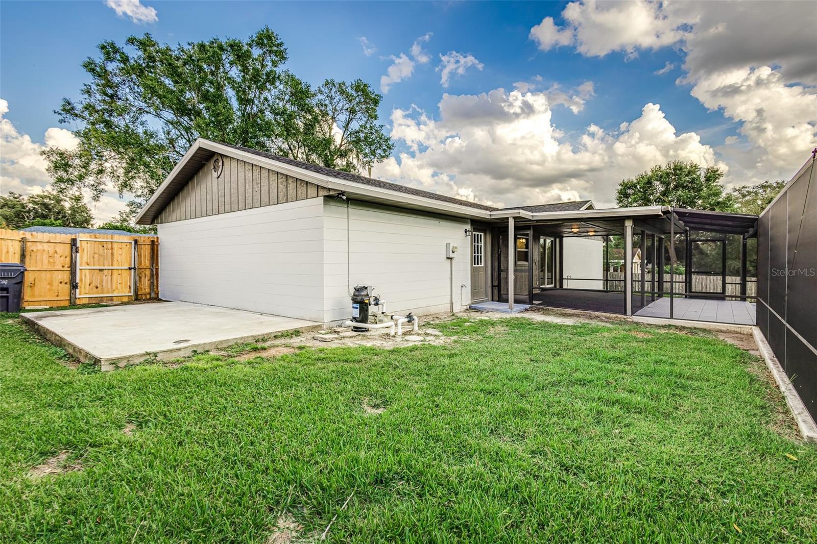 FAIRFAX SUB UNRECORDED - Residential