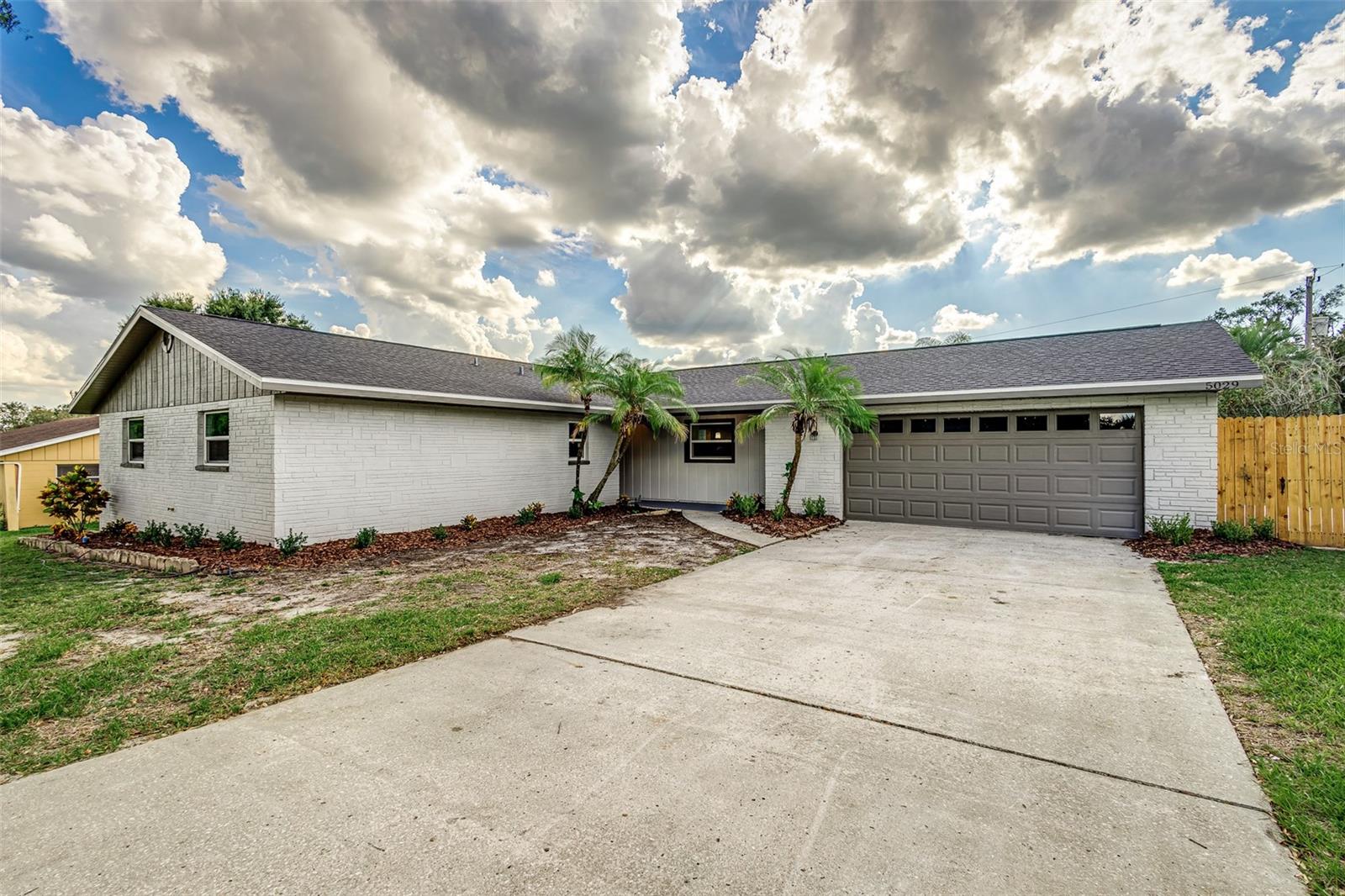 FAIRFAX SUB UNRECORDED - Residential