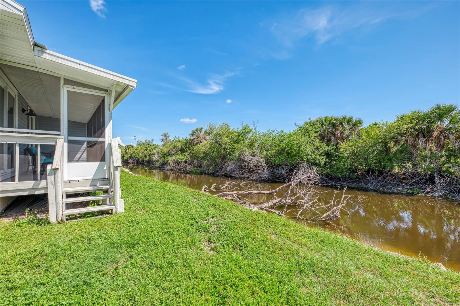 WATERWAYS PH 01 - Residential