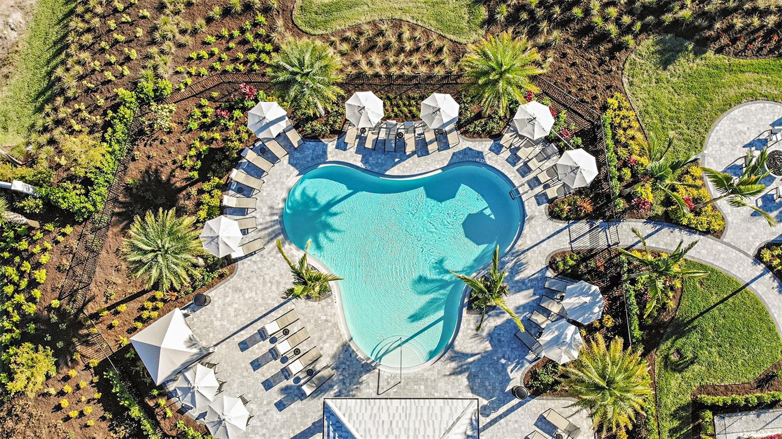 AZARIO ESPLANADE - Residential