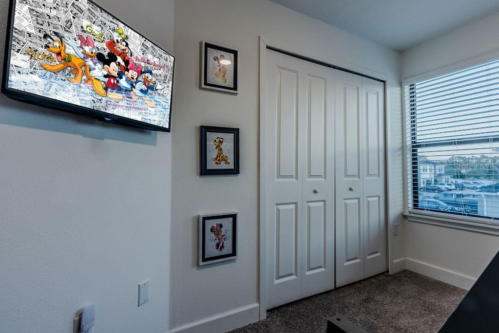 TERRA ESMERALDA TWNHMS - Residential Lease
