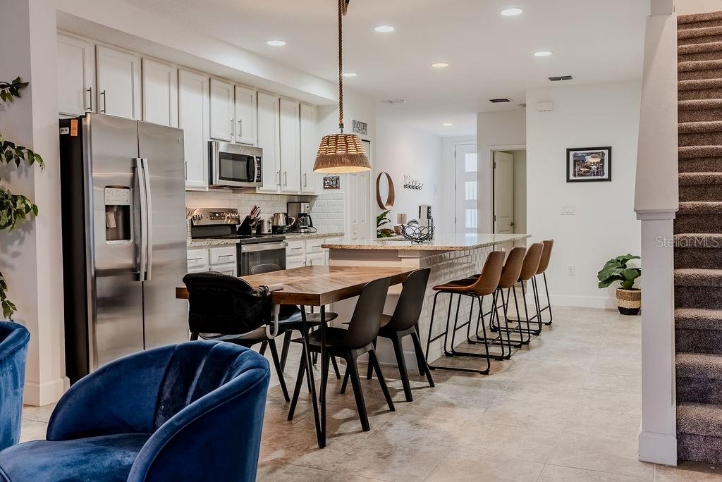 TERRA ESMERALDA TWNHMS - Residential Lease