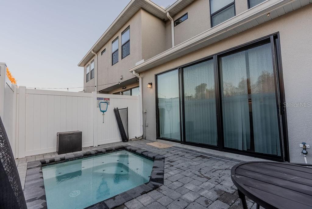 TERRA ESMERALDA TWNHMS - Residential Lease