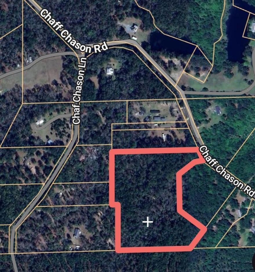 Prime Development Opportunity in Quincy, FL! Image yourself driving down a quiet country road and the noise fades.
The pavement ends, the trees open up, and you start to see what land is supposed to feel like as you look up to a wide open sky, natural shade, and space where neighbors aren't looking into your windows. This 14.43-acre property offers the kind of freedom people move to North Florida for. Picture a home set back from the road with a long tree-lined driveway, kids riding bikes without traffic, a garden behind the house, and maybe a workshop or barn off to the side. Morning coffee on a porch instead of a patio wall? evenings where you hear crickets again. But what makes this property rare isn?t just the setting it?s the options. Located within reach of Tallahassee, you maintain access to town while living outside the congestion. No HOA. No tight restrictions. Just usable Florida land with both lifestyle and investment potential.