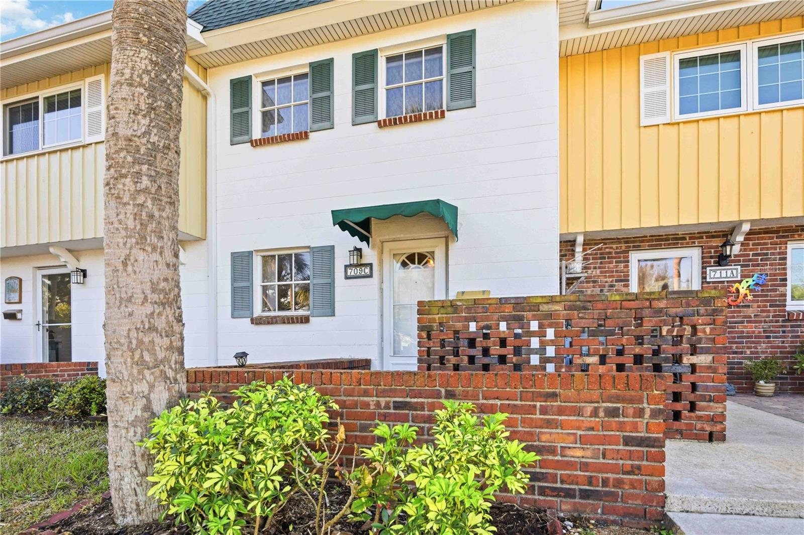 709 W VENICE AVENUE 709C