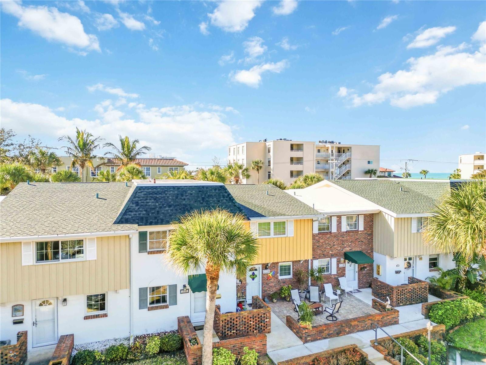 VENICE TOWN HOUSE - Residential