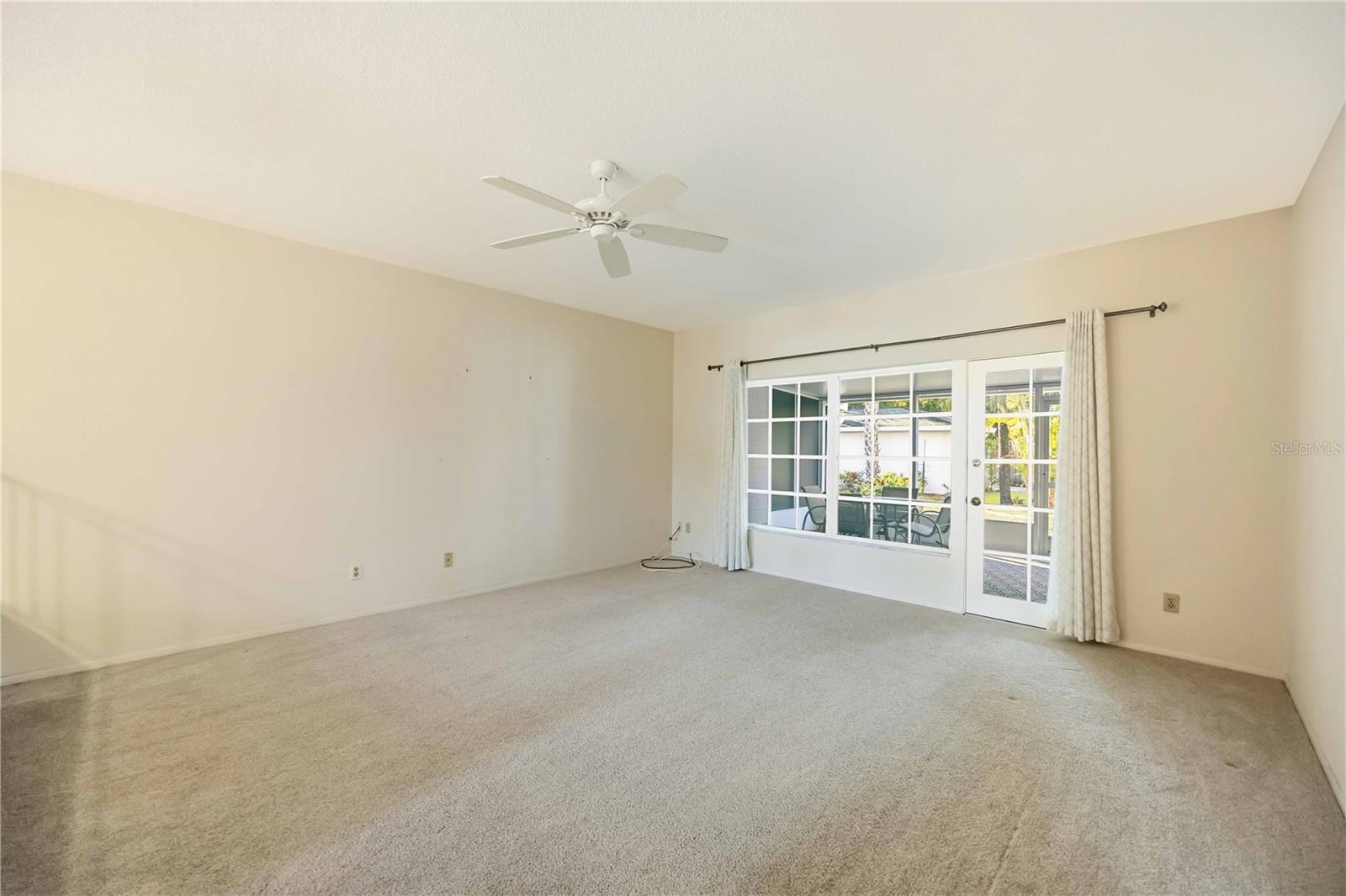 VENICE TOWN HOUSE - Residential