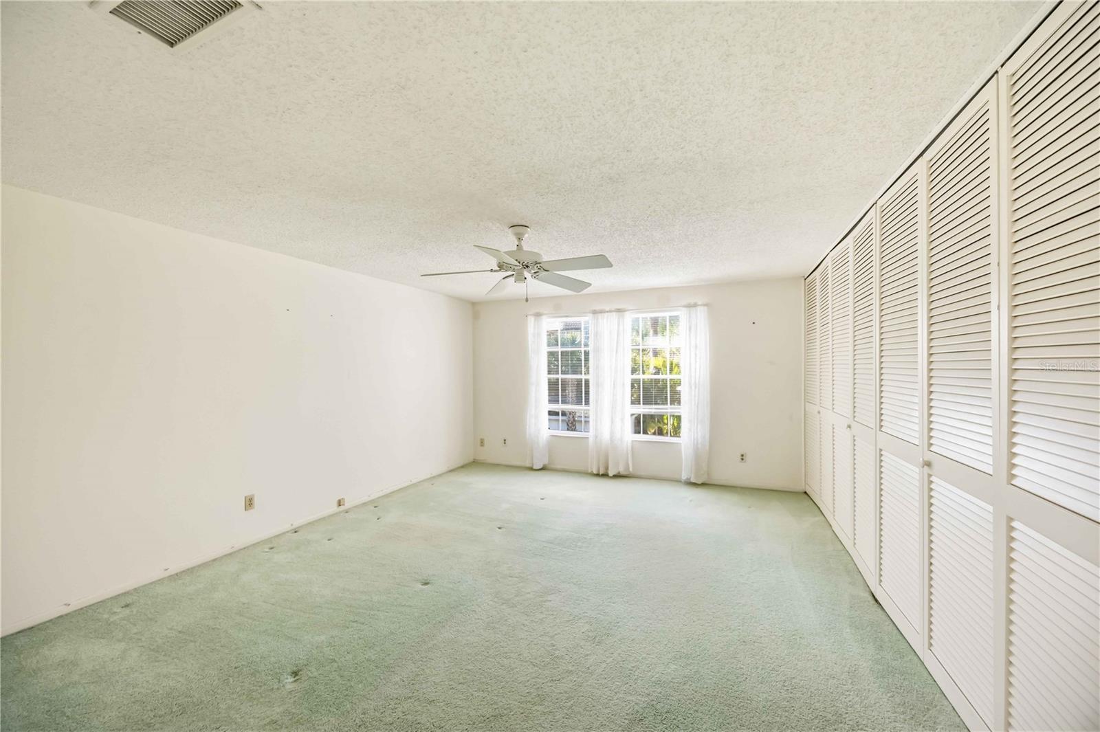 VENICE TOWN HOUSE - Residential