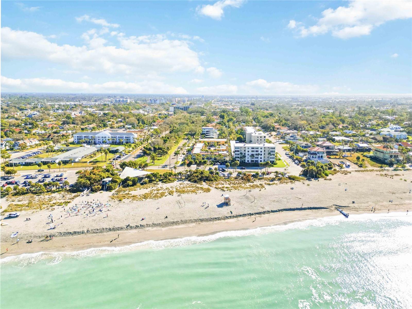 VENICE TOWN HOUSE - Residential