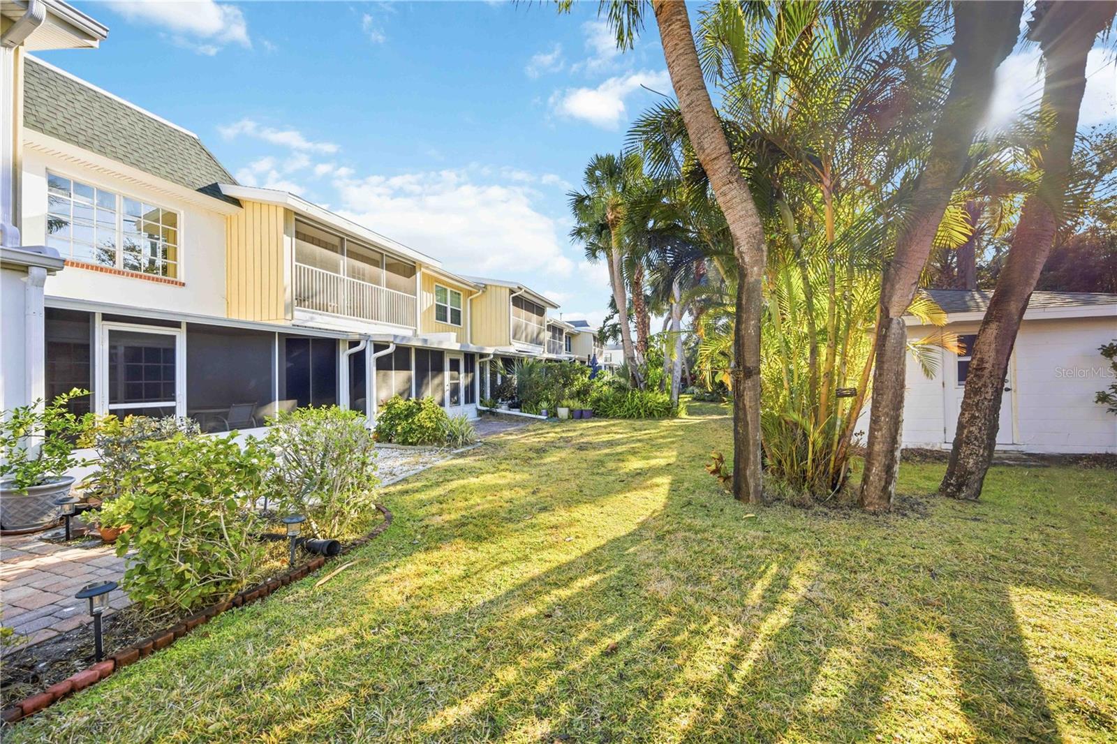 VENICE TOWN HOUSE - Residential