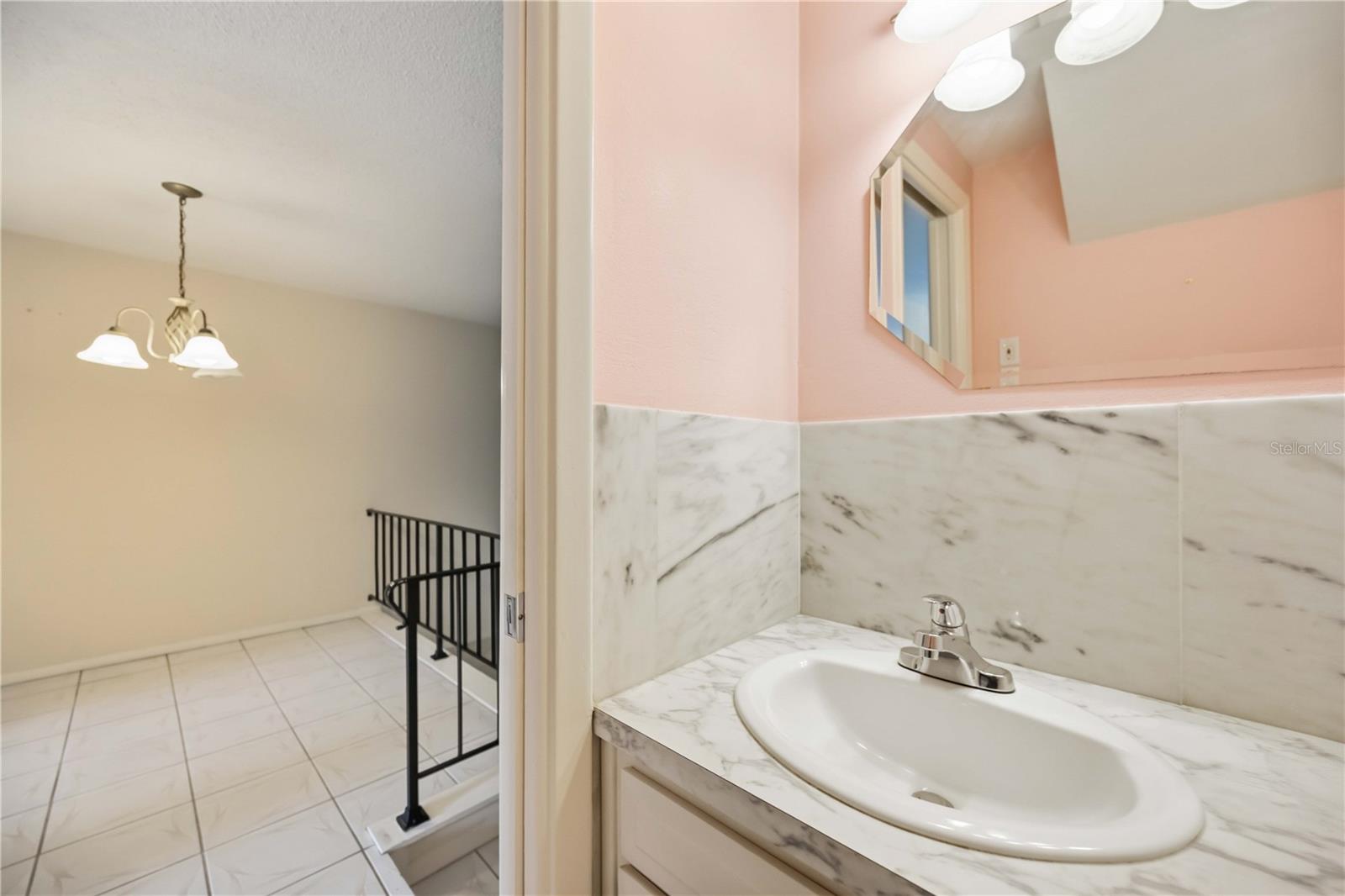 VENICE TOWN HOUSE - Residential