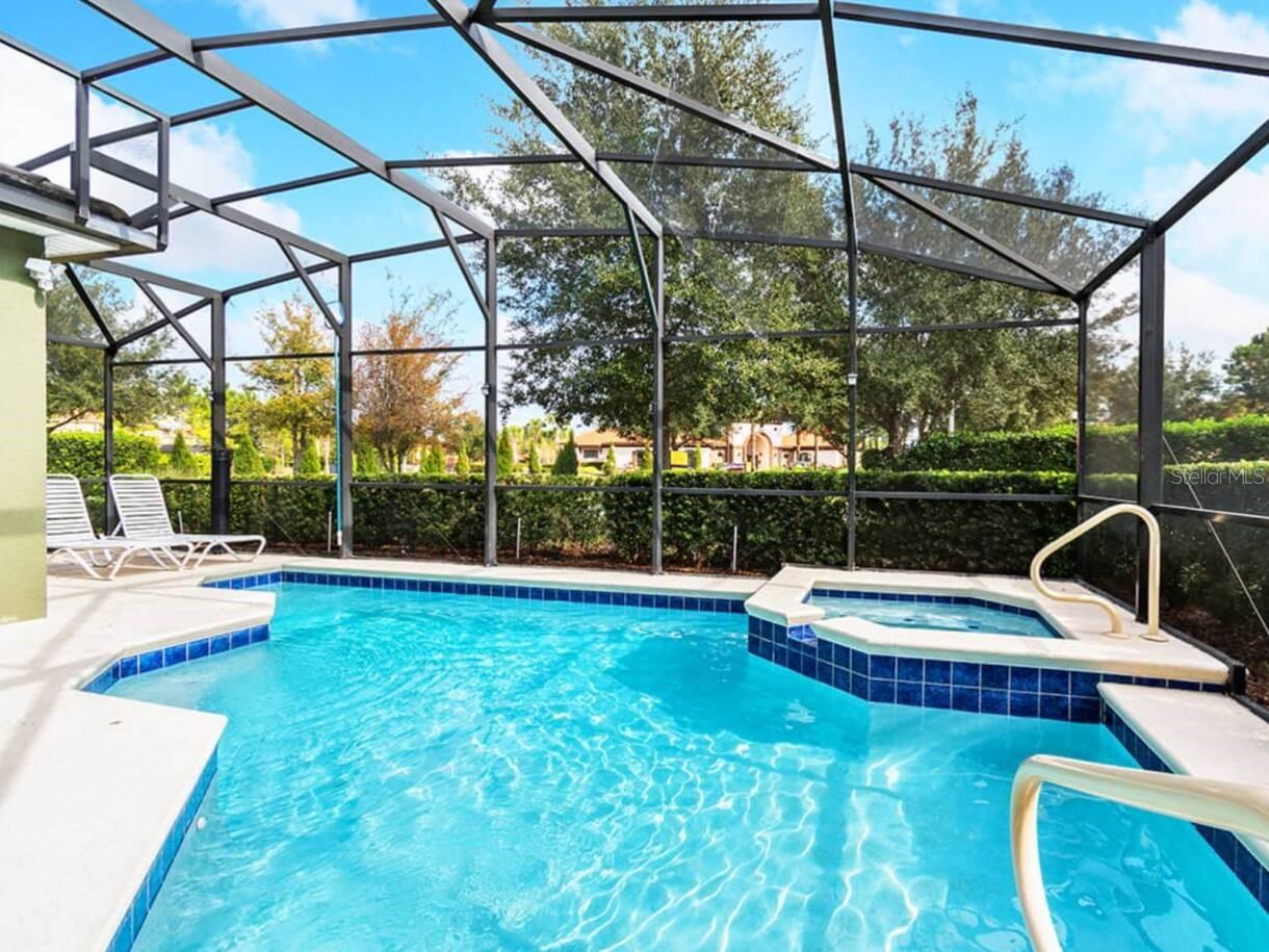 OAKMONT PH 01 - Residential