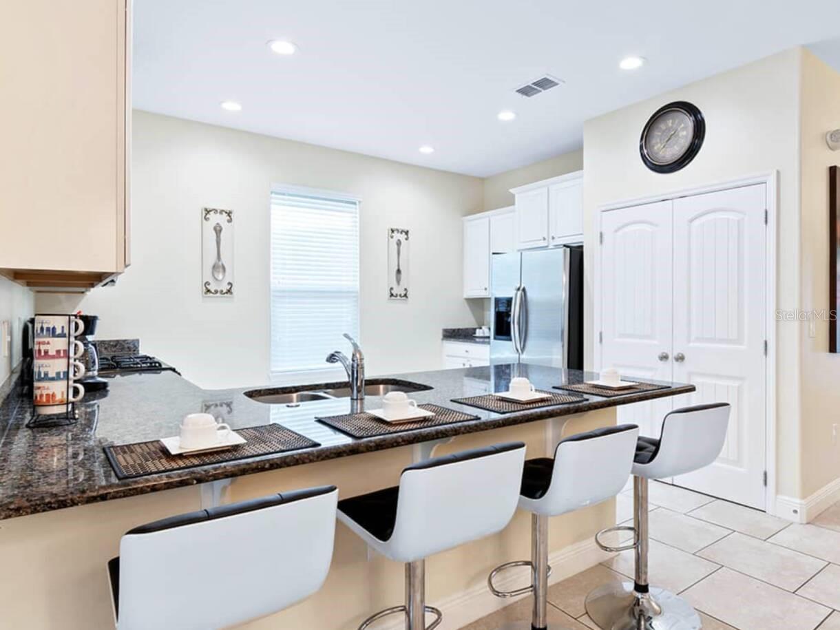 OAKMONT PH 01 - Residential