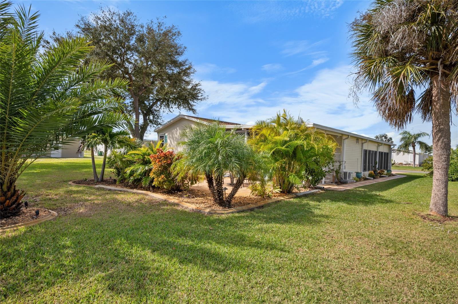 LEMON BAY ISLES PH 03 - Residential