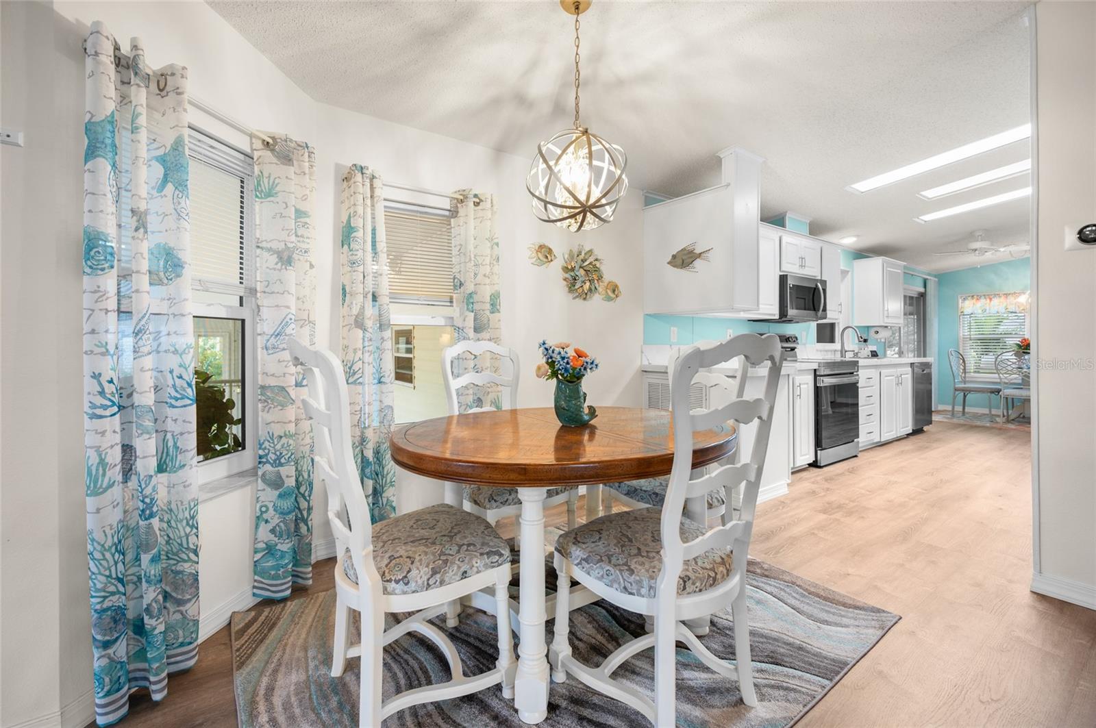 LEMON BAY ISLES PH 03 - Residential