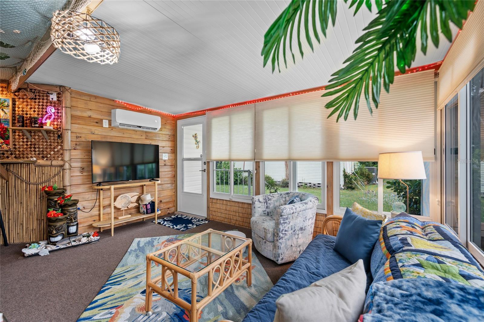 LEMON BAY ISLES PH 03 - Residential