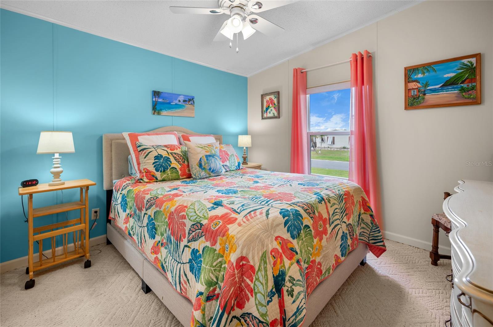 LEMON BAY ISLES PH 03 - Residential