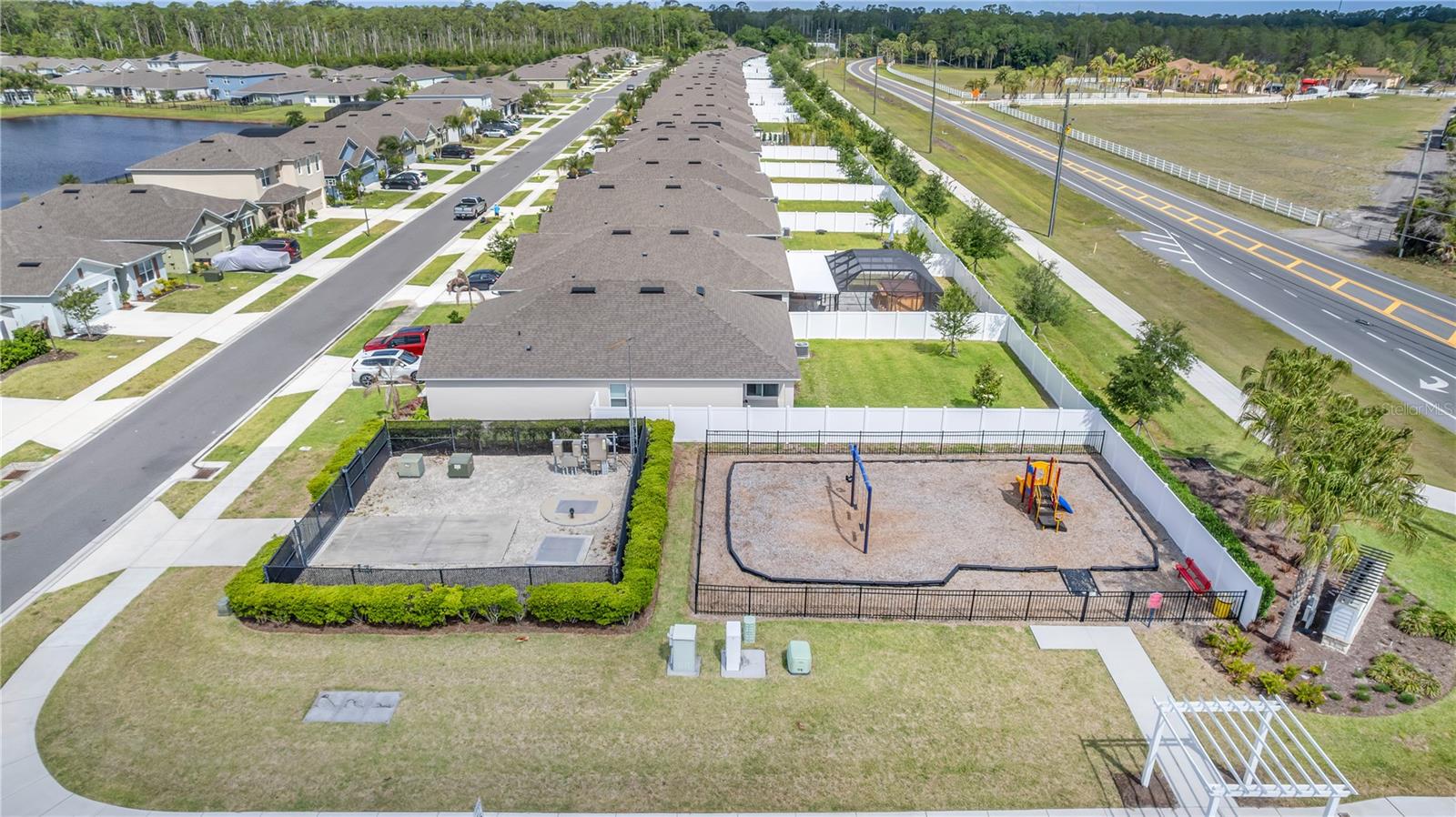 COASTAL WOODS UN B1 - Residential