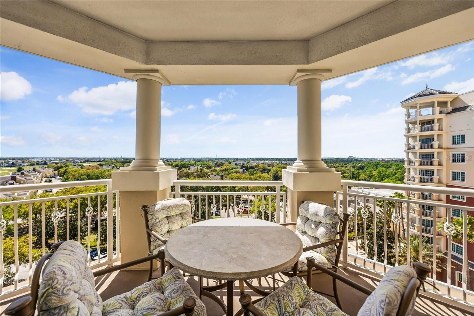 REUNION GRANDE CONDO - Residential