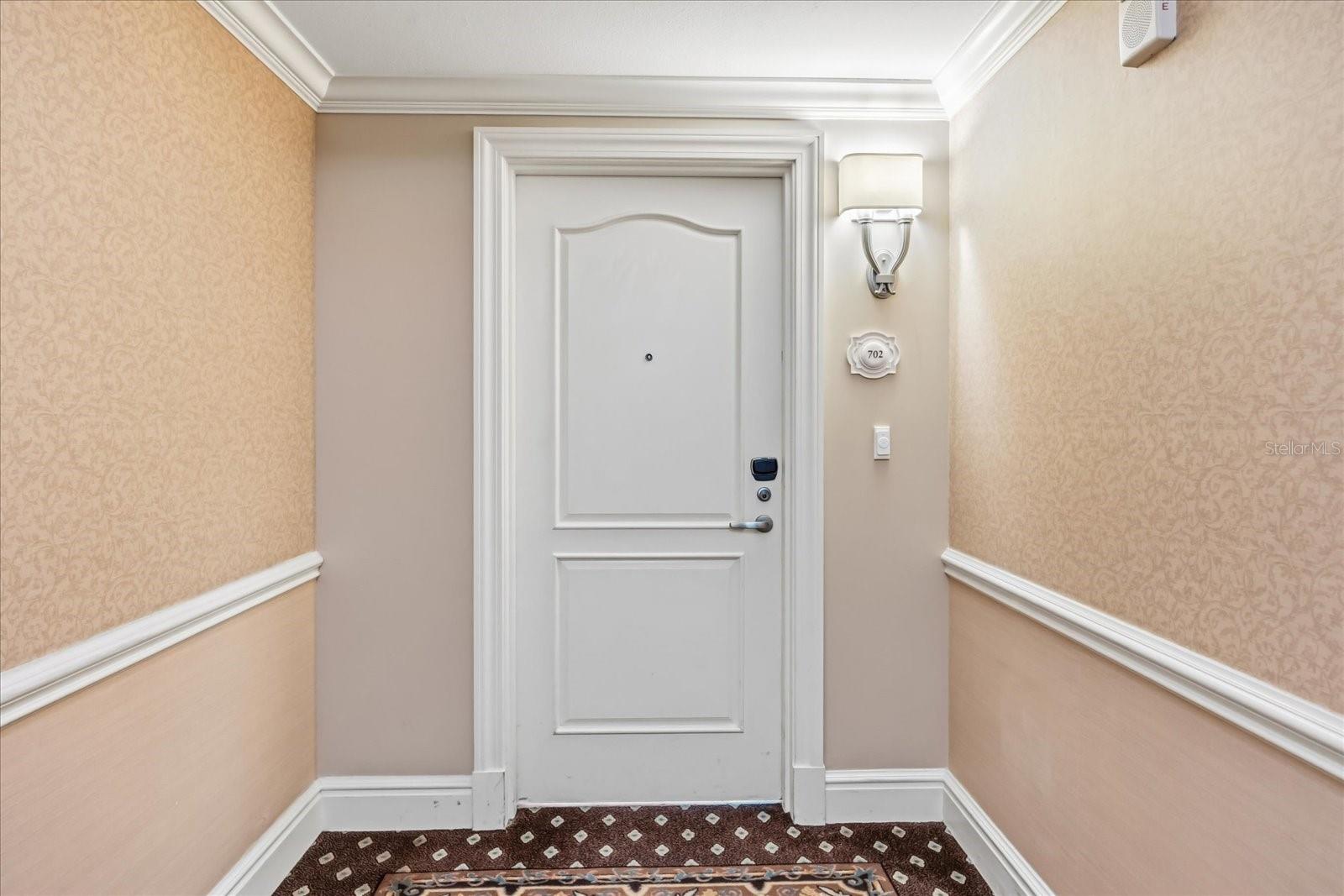 REUNION GRANDE CONDO - Residential