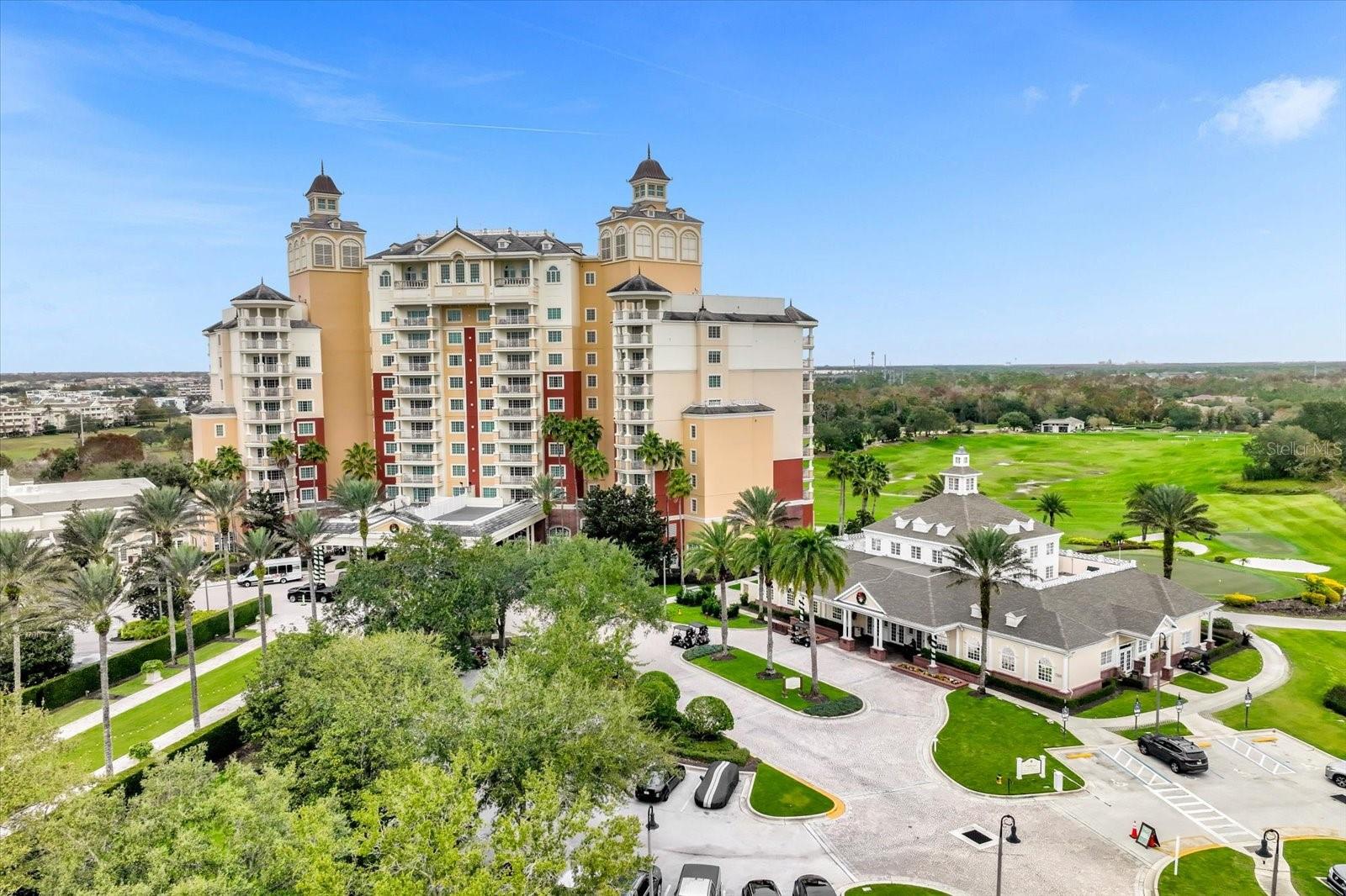 REUNION GRANDE CONDO - Residential