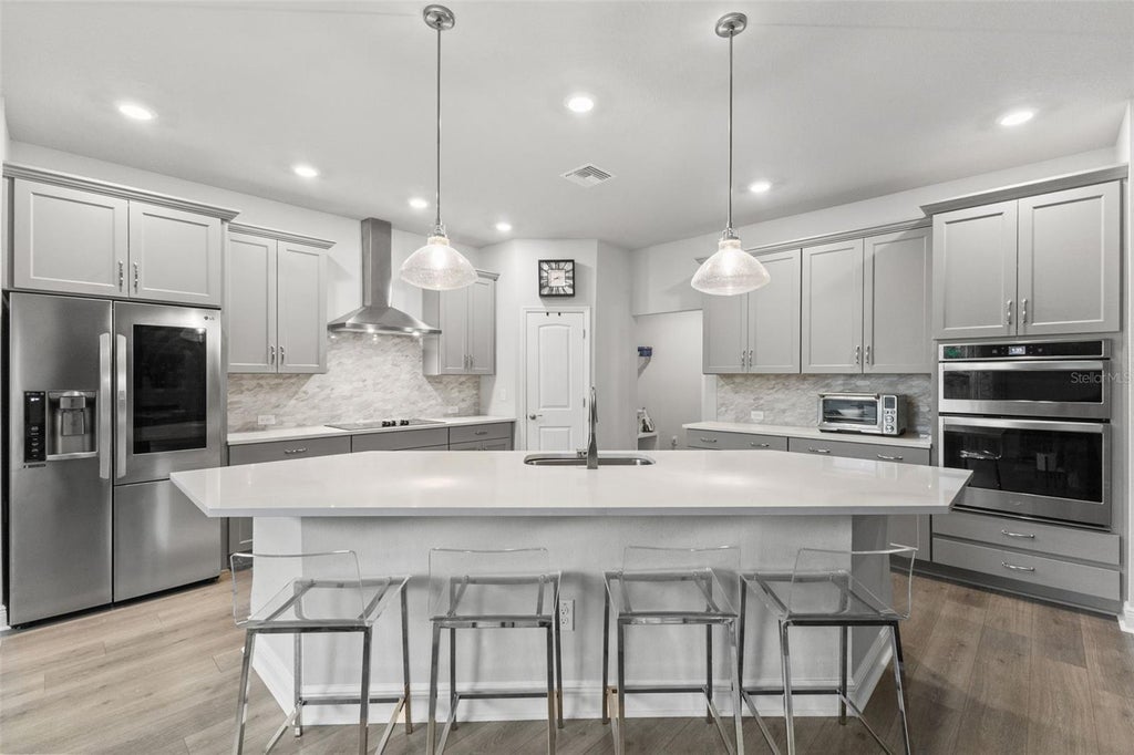 Photo of 4009 W Carmen Street, Tampa, FL 33609 (MLS # TB8555987)