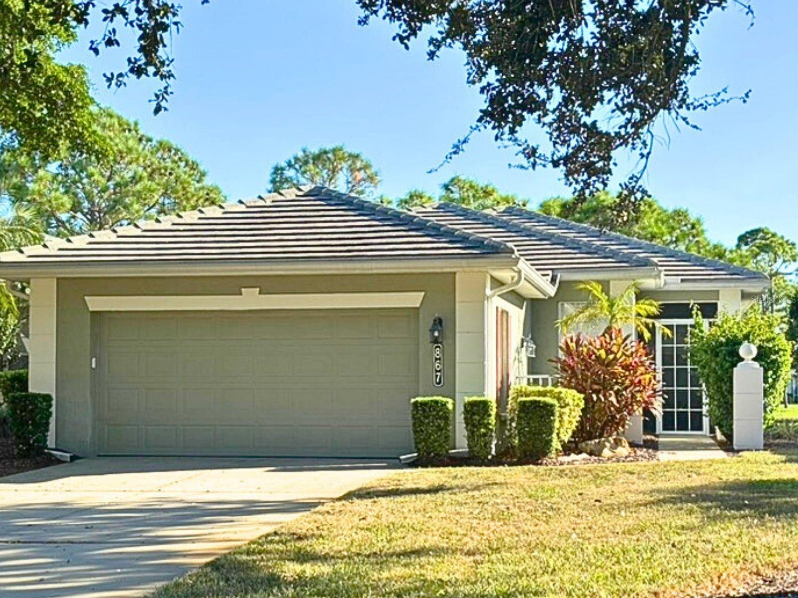 867 TARTAN DRIVE 3