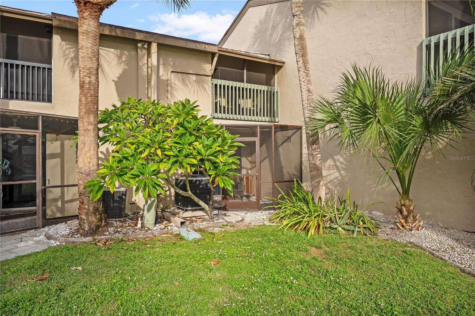 ANCHOR POINT - Residential Lease