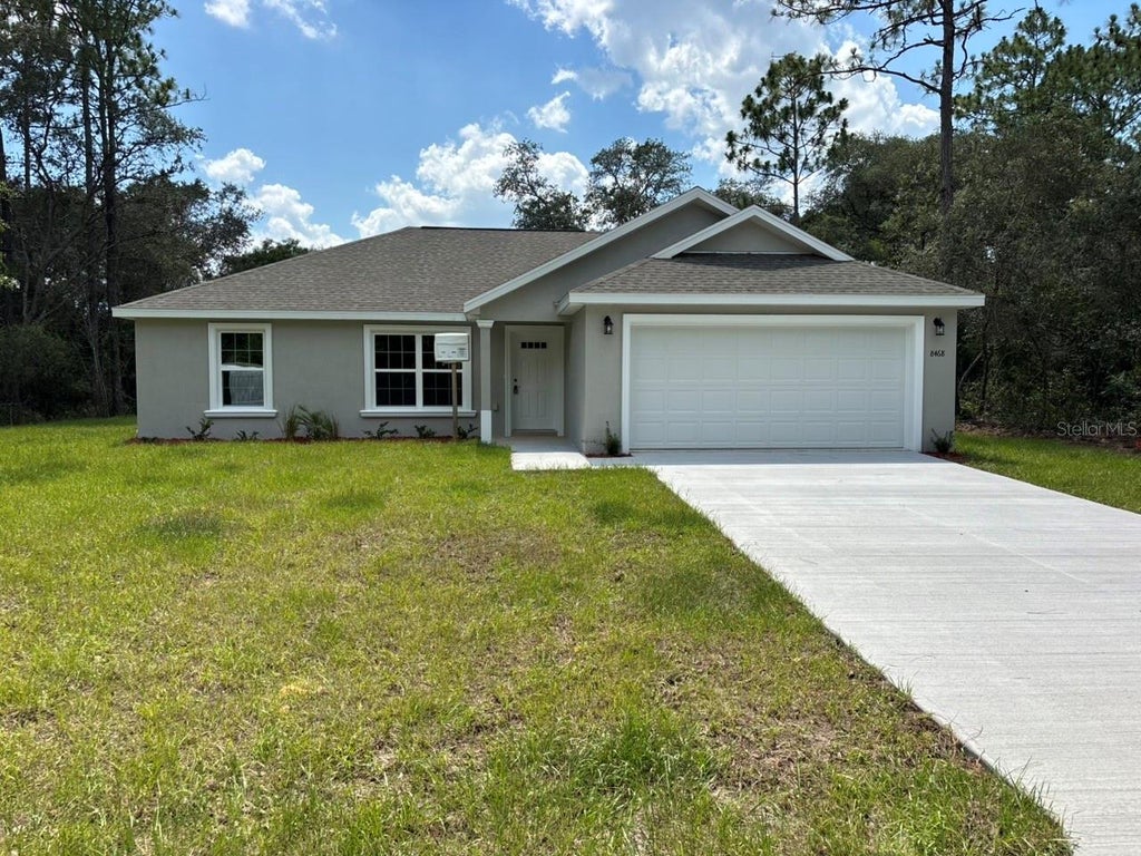 Photo of 8468 N Empire Avenue, Dunnellon, FL 34433 (MLS # G5115495)