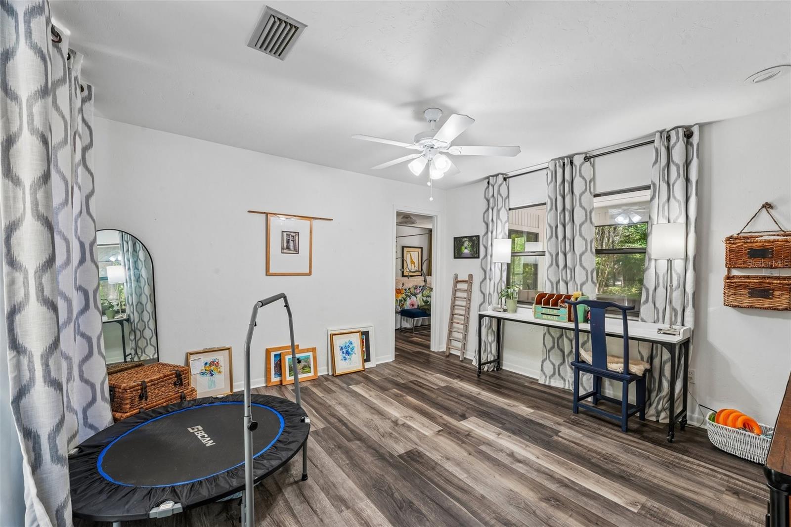 DEER RRUNS/D PH I - Residential