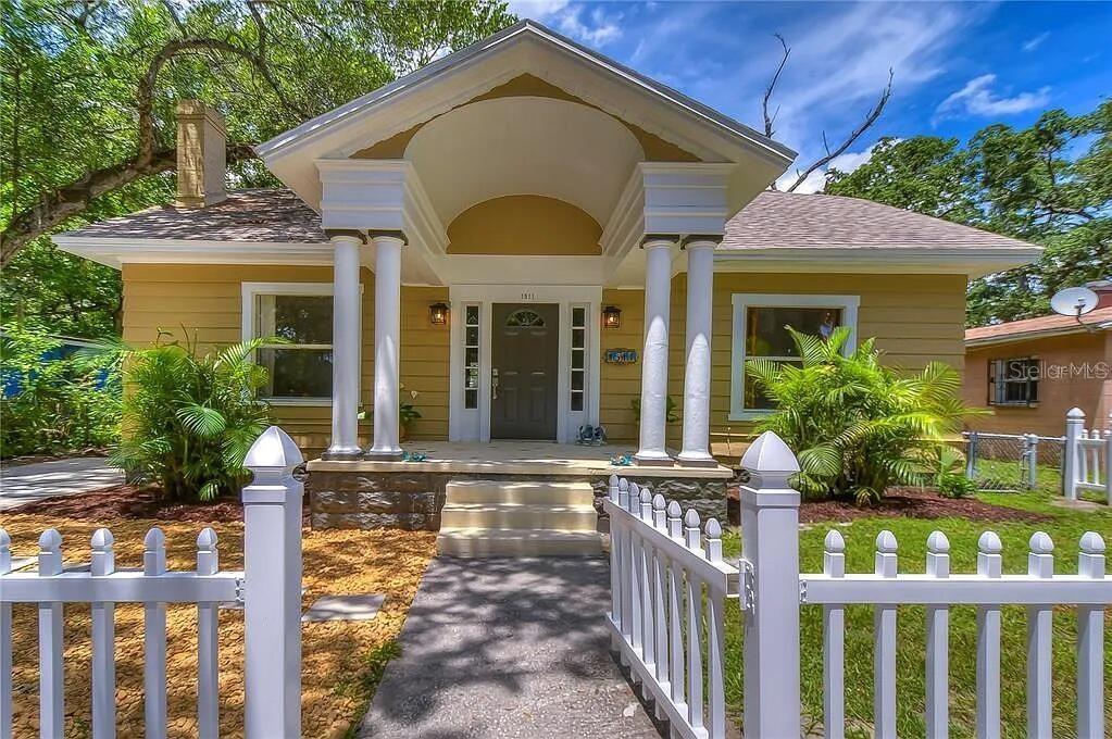 Charming bungalow less than 3 miles from downtown St. Petersburg! This 3-bedroom, 1-bath home features 9-ft ceilings, a private upstairs suite with a flex space, and a fully fenced yard. Renovated in 2022 with new flooring, updated kitchen & bath, fresh paint, plus new HVAC and gas water heater. Priced $26,500 below its 2022 purchase. An unbeatable move-in ready value!