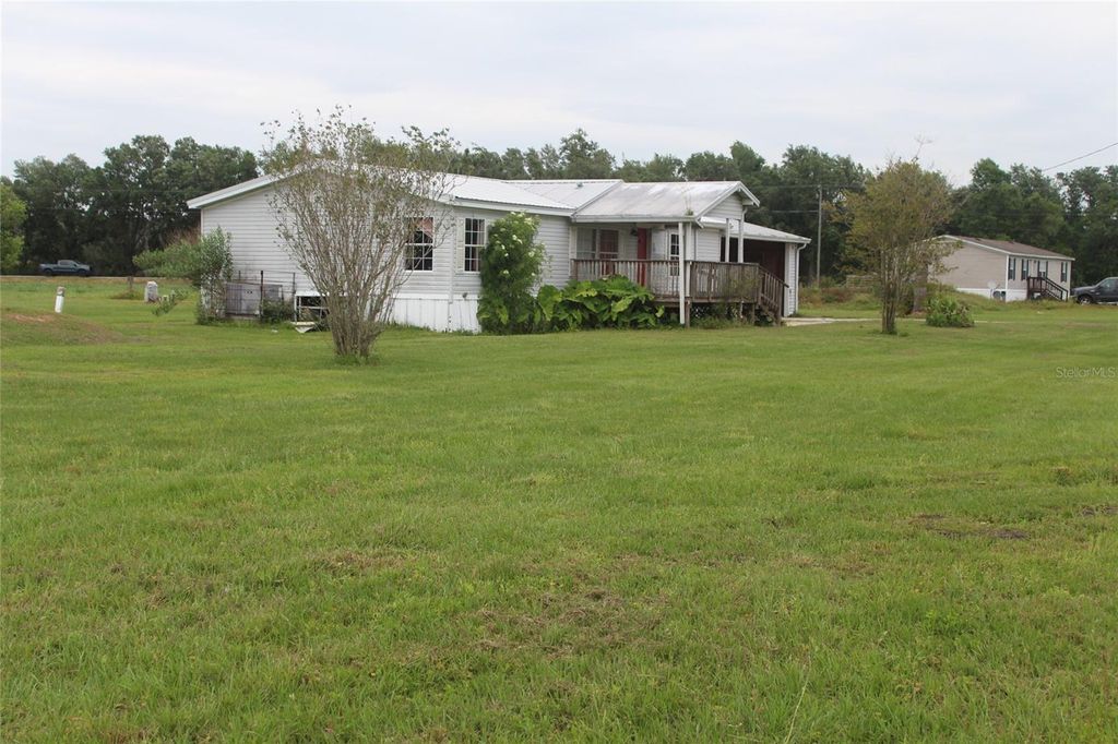 Photo of 12007 Old Lakeland Highway, Dade City, FL 33525 (MLS # TB8372037)